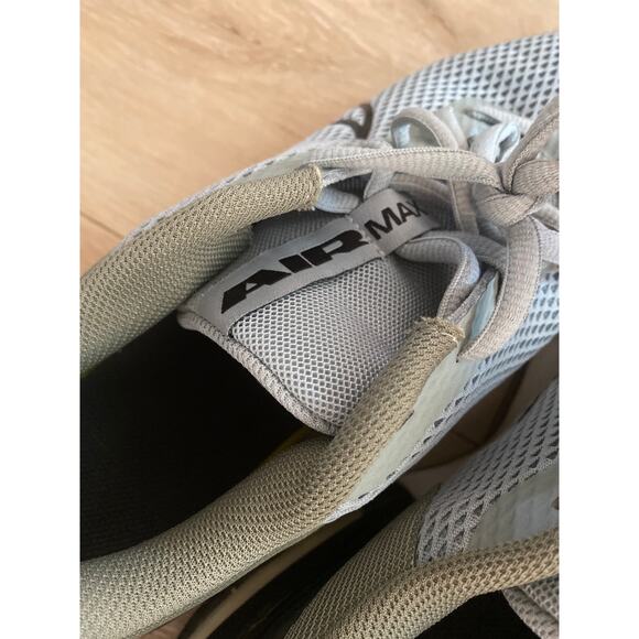 Nike Air max sneakers men’s size 11 light blue mesh performance active running - Picture 5 of 7